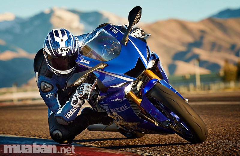 Yamaha R6