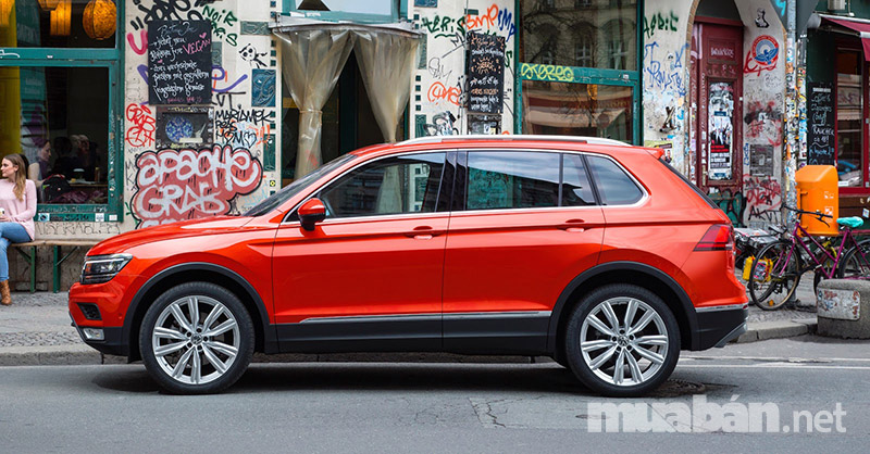 Volkswagen Tiguan 2016- Suv 5 Chỗ Đáng Đầu Tư 3 Thân Xe Có Thiết Kế Với Những Đường Nét Tròn Trĩnh, Mềm Mại Và Có Các Đường Gân Dập Nổi Nhẹ Nhàng