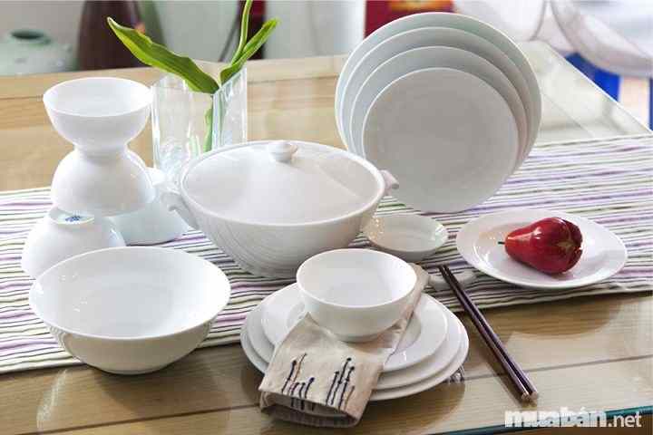 Đọc Ngay Mẹo Phân Biệt Gốm Sứ Bát Tràng “Xịn” Và Gốm Sứ “Dỏm”! 5 Khả Năng Chịu Nhiệt Gốm Bát Tràng Tốt, Khó Bị Sứt Mẻ Trong Quá Trình Sử Dụng