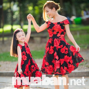 Hướng Dẫn Cách Phối Đầm Đôi Mẹ Và Bé Độc Nhất Vô Nhị. 4 M%E1%Bb%99T S%E1%Bb%91 H%E1%Bb%8Da Ti%E1%Ba%Bft Kh%C3%A1C