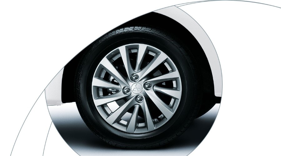 Mitsubishi Attrage 2017