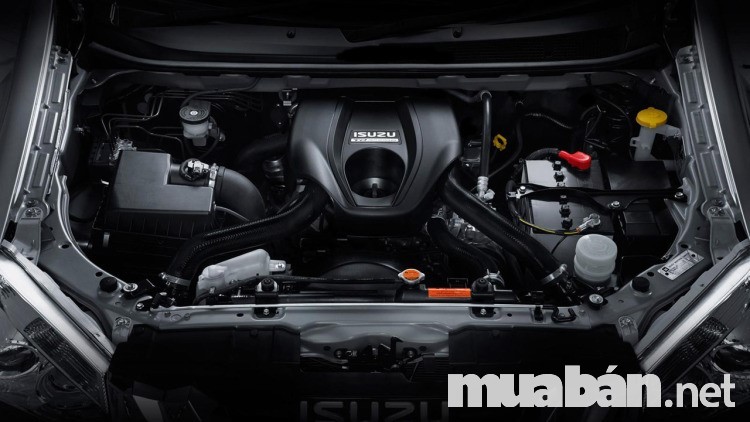 Động cơ mạnh mẽ Isuzu MU-X