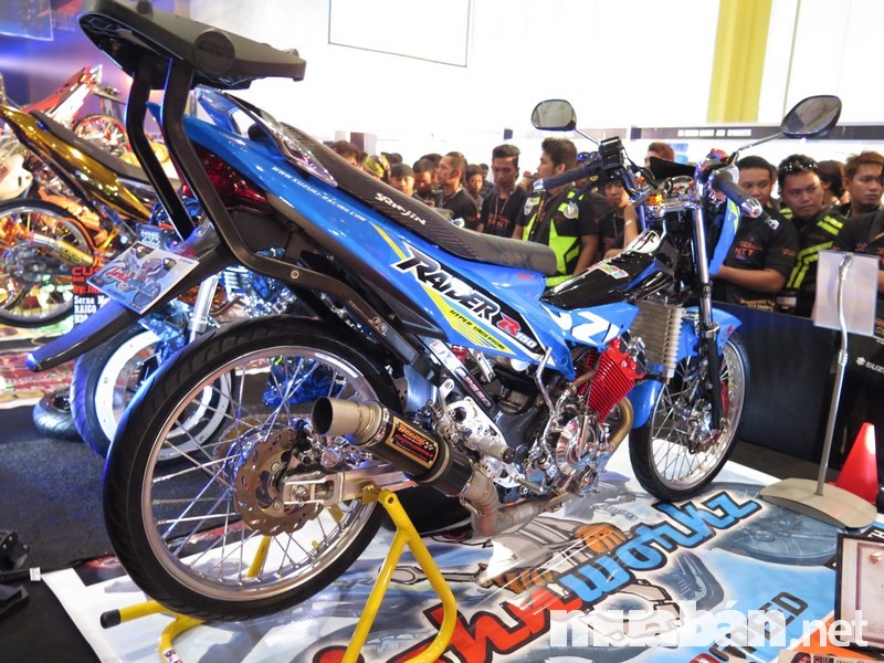 Đánh Giá Chi Tiết Suzuki Raider Fi R150 2017 : Vua Của Dòng Xe Underbone! 4 Đuôi Xe Zuki Raider Fi R150 2017