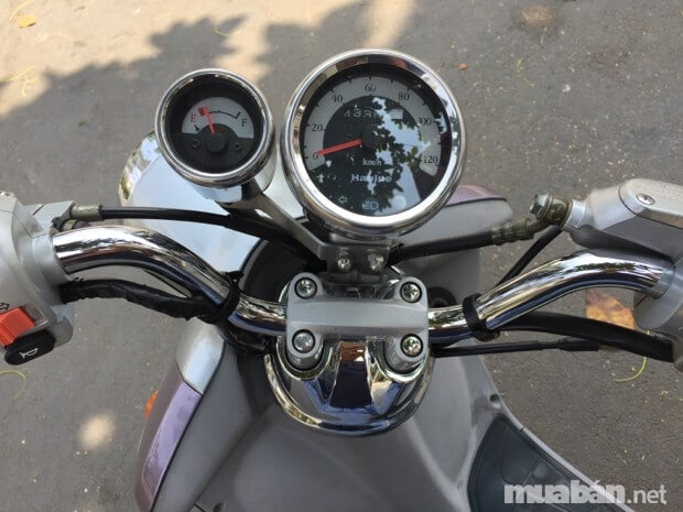 Có Gì Thú Vị Xung Quanh Suzuki Bella 125- Tay Ga Đẹp Cổ Điển Dành Cho Nữ Giới 4 Động Cơ Xe Cũng Khá Mạnh Mẽ Và Ổn Định Khi Vận Hành