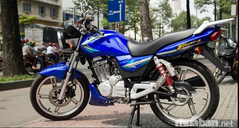 Cận Cảnh Suzuki En150A : Nacked Bike Cá Tính Giá Rẻ Đến Từ Nhật Bản 1 Suzuki En 150A Có Thiết Kế Tổng Thế Đẹp Cá Tính