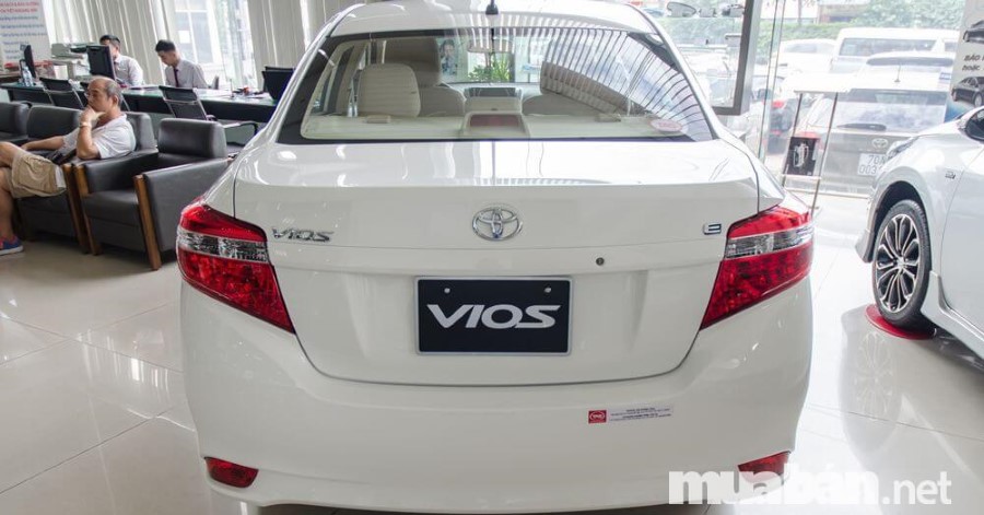 Đánh Giá Chi Tiết Xe Toyota Vios 2017- Sedan Hạng B Nổi Bật Nhất Hiện Nay 4 Đuôi Xe Có Thiết Kế Đơn Giản, Chừng Mực
