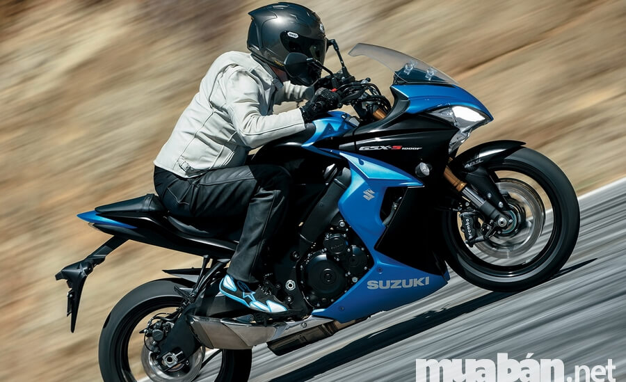 Xe côn tay Suzuki Xe côn tay Suzuki GSX-S150: Kẻ du mục đường phố