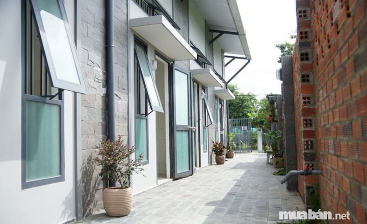 Tân Sinh Viên Cần Lưu Ý Những Gì Khi Thuê Phòng Trọ Giá Rẻ 1 Lưu Ý Đến Vị Trí Và Tình Trạng An Ninh Khi Tìm Phòng Trọ