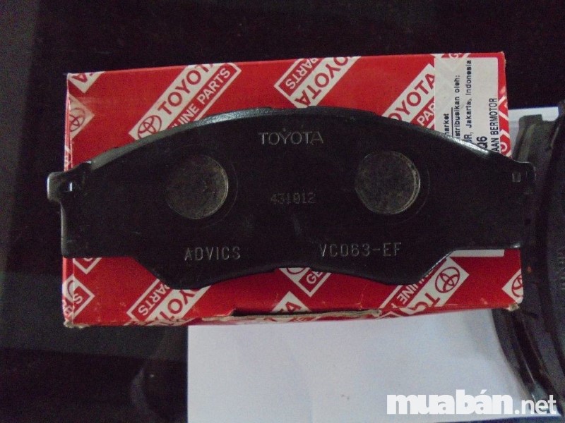 Má phanh chính hãng Toyota Má phanh có công dụng làm xe dừng lại trong mọi điều kiện