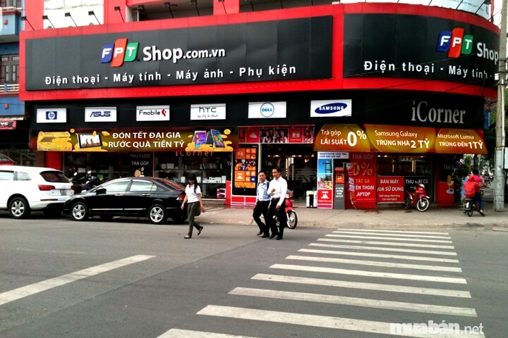 FPT shop là một trong những nhà bán lẻ thiết bị điện tử chính hãng đáng tin cậy