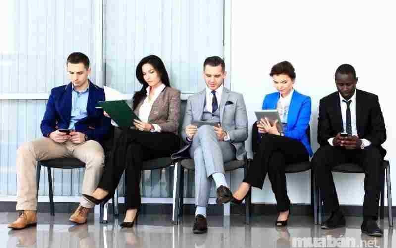 Lưu ý tác phong, hình thức và thái độ khi đi phỏng vấn