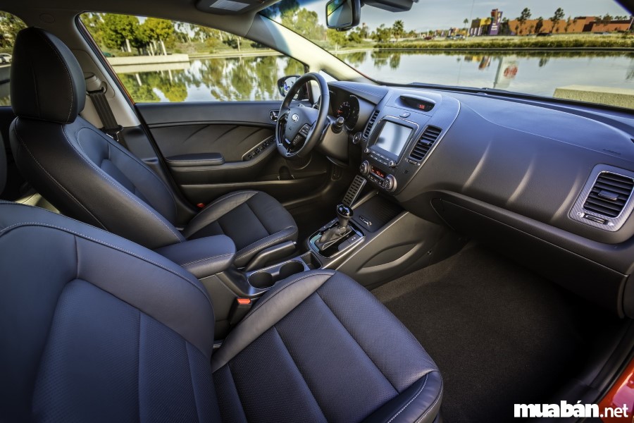 Kia Forte: Mẫu Xe Giá Rẻ An Toàn Được Ưa Chuộng Tại Thị Trường Việt Nam 5 05 Kia Forte Noi That