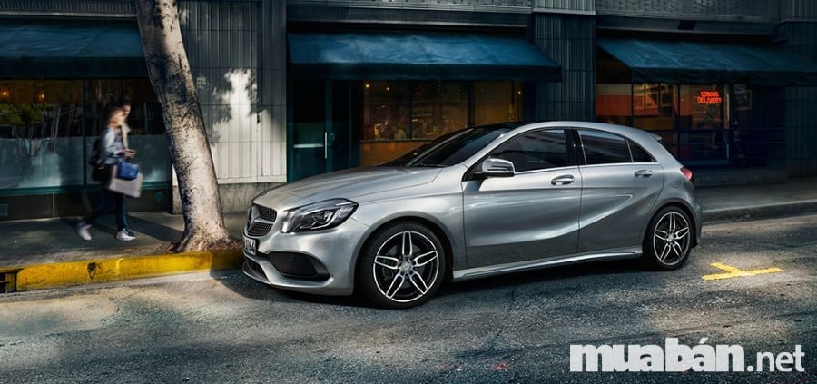 Mercedes A-Class Mercedes A-Class Có Thiết Kế Nhỏ Gọn, Thể Thao Và Được Trang Bị Hệ Thống Full Led Ấn Tượng
