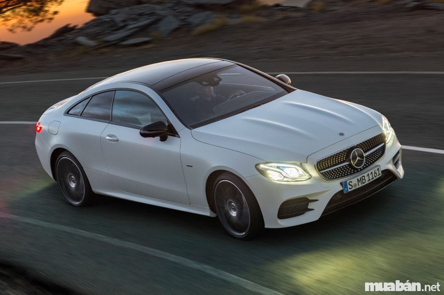 Mercedes E-Class Mercedes E-Class Pha Trộn Giữa Phong Cách Thể Thao Và Nét Lịch Lãm, Sang Trọng