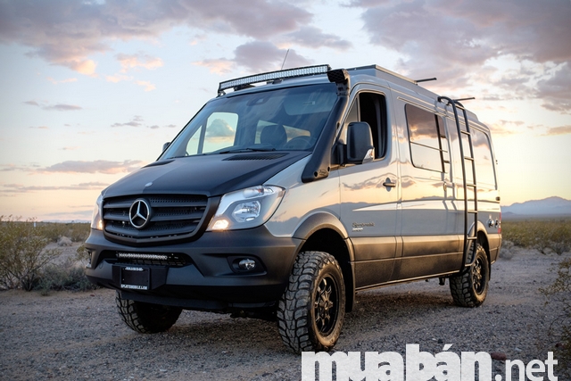 Mercedes Sprinter 2017 – Đã Trở Lại Và Lợi Hại Hơn Xưa Để Cạnh Tranh Với Ford Transit 2 Xe Mescedes Sprinter
