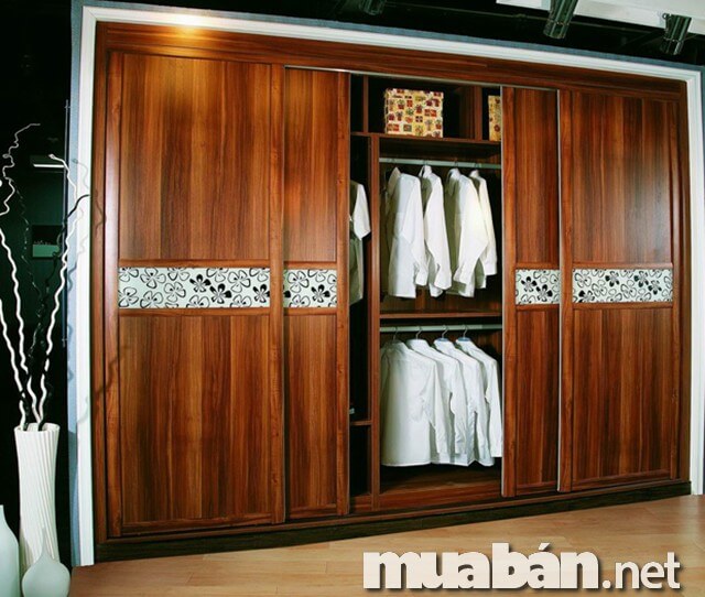 Mua Tủ Quần Áo Gỗ Để Trang Trí Nội Thất Ngày Tết, Tại Sao Không? 3 3 1