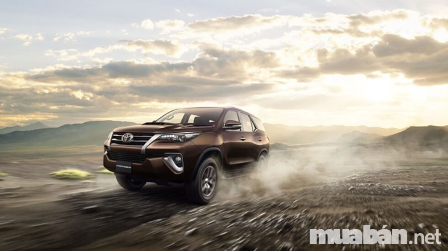 Điểm Nổi Bật Tạo Nên Sức Hút Khó Cưỡng Của Dòng Xe Ô Tô Fortuner Huyền Thoại 5 Động Cơ Mạnh Mẽ Giúp Fortuner Chinh Phục Các Cung Đường Dễ Dàng Nhất