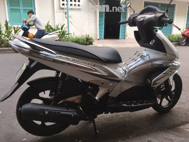 Top 10 Xe Máy Cũ Đang Được Ưa Chuộng Nhất Trên Muaban.net 10 Xe Air Blade Có Vẻ Ngoài Như Mới