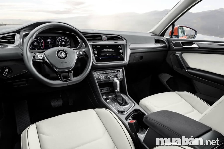 Volkswagen Tiguan Allspace 7 chỗ 2018