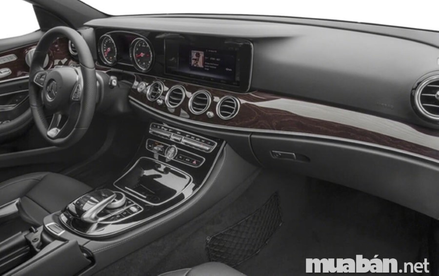 Mercedes Benz Class 2018: Tổng Quan Về Giá Thành, Ưu Điểm Và Nhược Điểm 4 Mercedes Benz