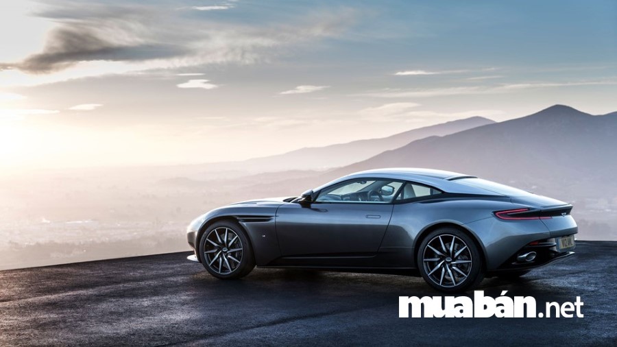 Top 10 Mẫu Xe Ô Tô Sang Chảnh Nhất Thế Giới 5 Aston Martin Db11 Vận Hành Mạnh Mẽ, Tích Hợp Nhiều Thiết Kế Sang Trọng.