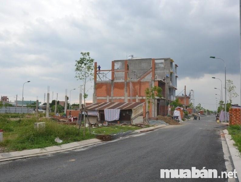 Nên thực địa để khảo sát lô đất thay vì chỉ thông qua môi giới