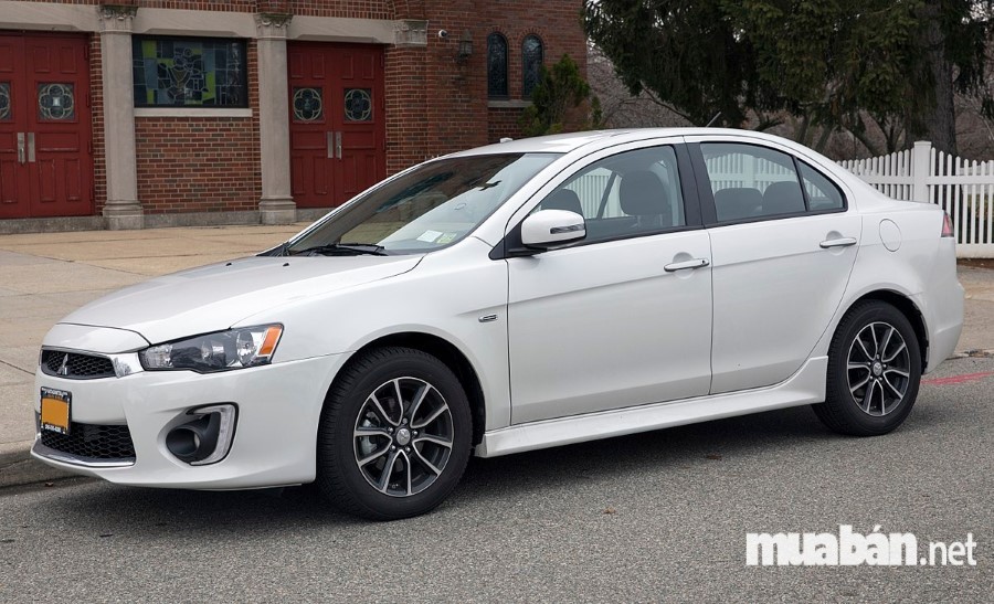 Xe Ô Tô Cũ Của Nhật Chỉ Với Giá Hơn 200 Triệu, Có Nên Mua? 8 Xe Mitsubishi Lancer