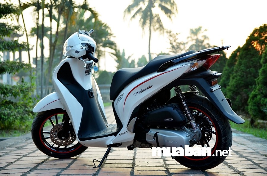 Dòng xe Honda cao cấp làm khuynh đảo thị trường Việt đó chính là SH.