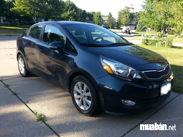 Kia Rio Sendan 2014