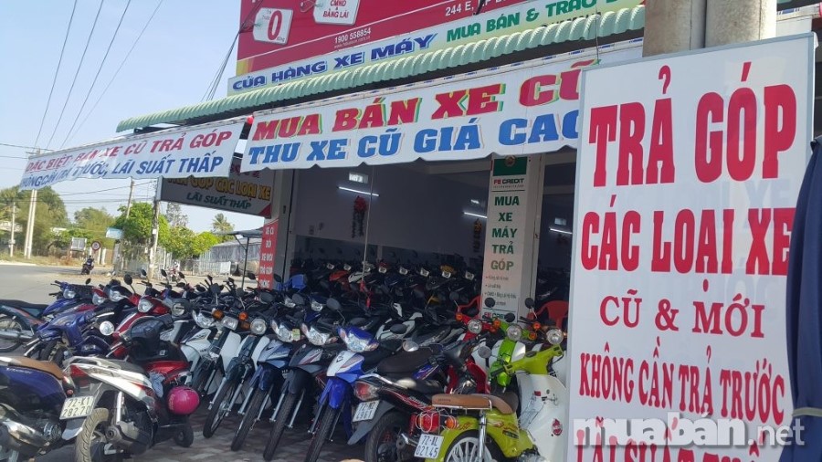 Với rất nhiều rủi ro như vậy, người mua phải thức sự tỉnh táo khi mua hàng hóa nói chung và xe máy nói riêng theo hình thức trả góp này. Rõ ràng, dù lãi suất và phương thức trả góp như thế nào thì cuối cùng, khách hàng vẫn là người chịu thua thiệt khi phải chi một khoản tiền lớn hơn giá trị thực của sản phẩm trả góp nhiều lần.