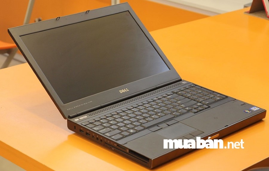 Bí Quyết Mua Laptop Cũ Nhưng Chạy Mượt Như Máy Mới 4 Nếu Màn Hình Bị Trầy Xước, Vỡ Nứt, Xuất Hiện Các Điểm Chết Là Những Vệt Sáng, Đốm Nhỏ,...Thì Không Nên Mua Chiếc Laptop Cũ Đó.