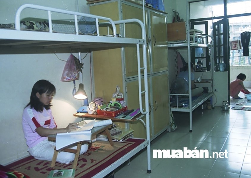 Cách Tìm Phòng Trọ Gần Trường Học Ít Người Biết 4 Nếu Chủ Động Về Phương Tiện Cá Nhân Bạn Nên Tự Dạo Vòng Quanh Khu Vực Gần Trường Học Của Mình Để Tìm Kiếm Phòng Trọ.