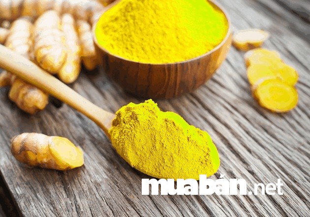 Tinh bột nghệ dưỡng da có tác dụng trị mụn, giảm thâm do mụn