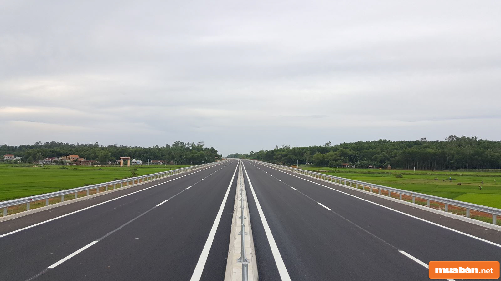 đường cao tốc