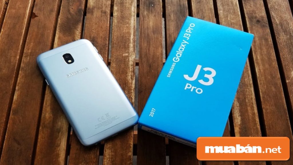 5 Chiếc Điện Thoại Samsung Dưới 5 Triệu Ngon – Bổ - Rẻ 13 Galaxy J3 Pro Được Thiết Kế Nguyên Khối Với Chất Liệu Kim Loại Sang Trọng.