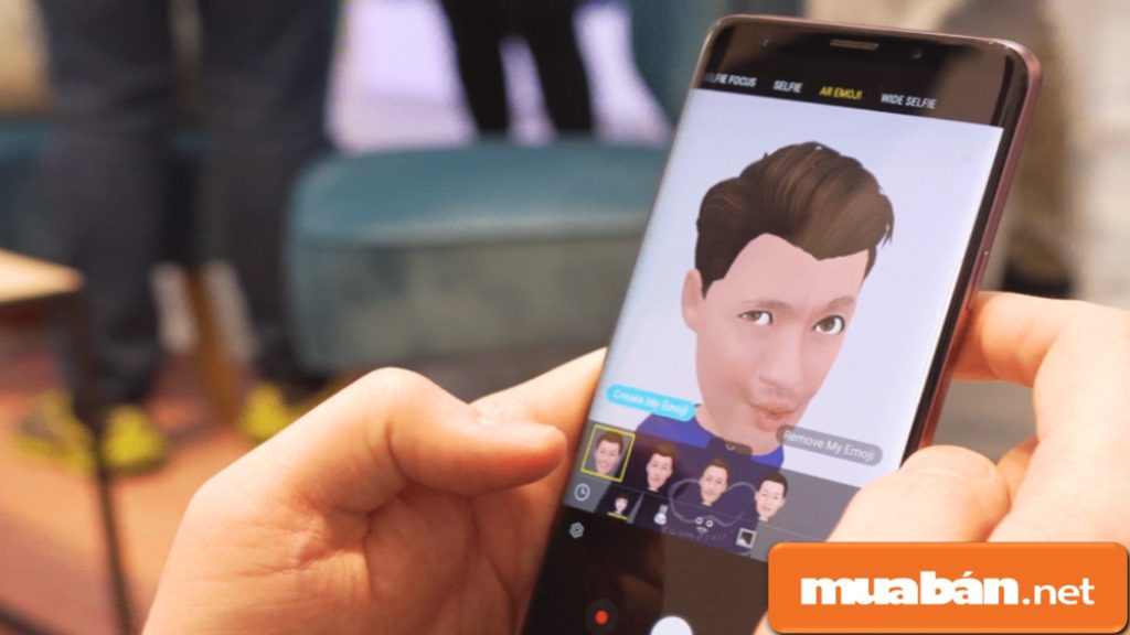 Bạn Có Biết: 2 Điện Thoại Samsung Đắt Nhất Hiện Nay? 9 Galaxy S9+ Được Hỗ Trợ Tạo Biểu Tượng Cảm Xúc Từ Hình Ảnh Của Bạn.
