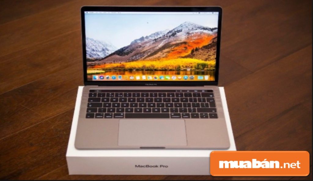 Macbook Pro 2017 được đánh giá là một trong những laptop tốt nhất hiện nay.