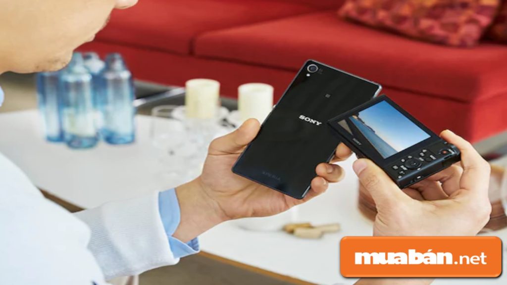 Top 5 Máy Ảnh Sony Dưới 10 Triệu Dành Cho Bạn! 7 Sony Hx90V Kết Nối Wifi Với Điện Thoại Thông Minh Giúp Bạn Chia Sẻ Hình Ảnh Nhanh Chóng Và Tiện Lợi.