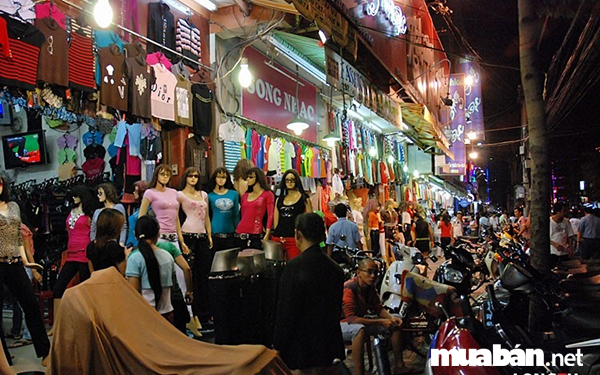 3 Địa Điểm Mua Sắm Đồ Tết Đông Khách Nhất Tại Tp.hcm 2019 4 3 Dia Diem Mua Sam Do Tet Dong Khach Nhat Tai Tp 4