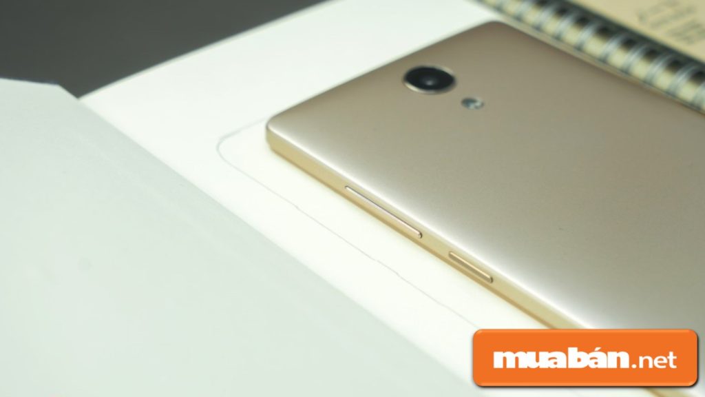 Top 5 Điện Thoại Giá Rẻ Pin Trâu Cho Tết Năm Nay! 9 Lenovo Phab 2 Có 2 Camera 13Mp Và 5Mp Được Hỗ Trợ Thêm Đèn Flash/