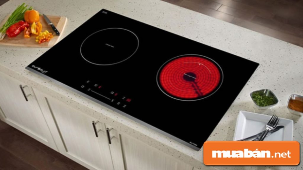 Bạn nên lựa chọn mâm từ được làm bằng đồng siêu bền áp dụng công nghệ Induction Zoneless.