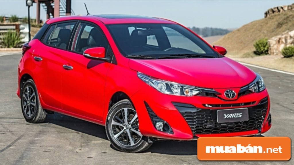 Toyota Yaris đáp ứng được nhu cầu sử dụng cho các chị em vì kích thước nhỏ, gọn.