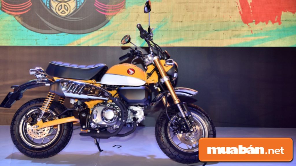 3 Xe Máy Honda Tay Côn Nhập Khẩu Dưới 100 Triệu Hấp Dẫn Nhất Hiện Nay! 5 Ống Xả Honda Mokey Được Hỗ Trợ Nắp Chụp Mạ Chrome Sáng Bóng Đẹp Mắt.