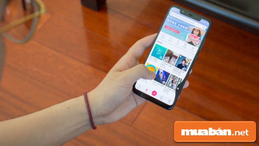 Top 3 Điện Thoại Xiaomi Đẹp Nhất Hiện Nay, Cái Thứ 2 Ai Cũng Phải Khao Khát! 3 Cả 2Camera Của Xiaomi 8 Đều Được Trang Bị Đèn Flash Giúp Bạn Có Những Hình Ảnh Tốt Nhất Trong Điều Kiện Thiếu Sáng.