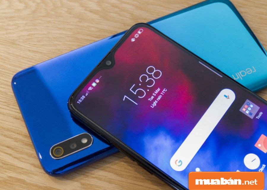 Realme 3 có thiết kế màn hình giọt nước, với kích thước 6,22 inch.