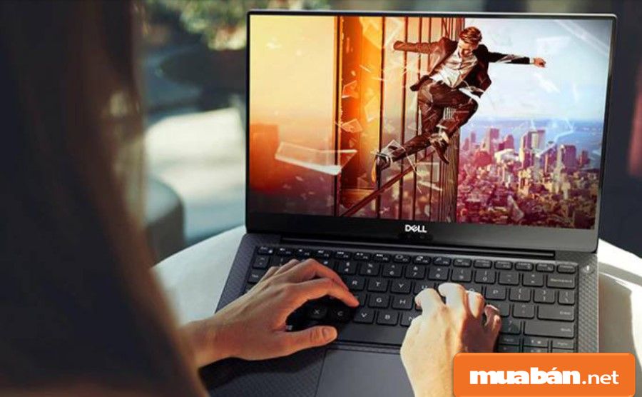 Dell XPS 13 có viền màn hình khá mỏng chỉ với 4mm chiếm 80% tổng thể thân máy.
