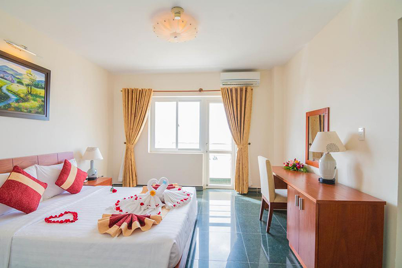Top 5 Khách Sạn Vũng Tàu Bãi Sau Giá Rẻ Cho Mùa Lễ Năm Nay! 3 Spring Hotel.