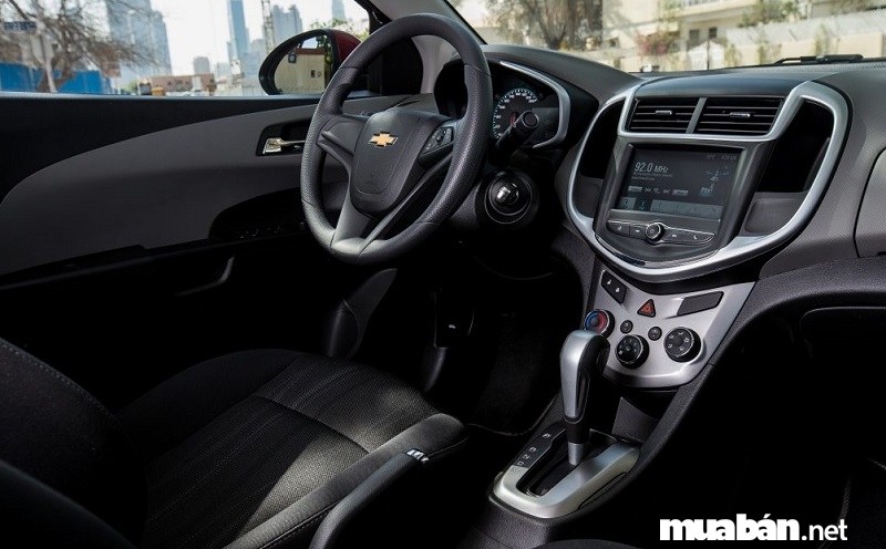 Nội thất Chevrolet Aveo 2017