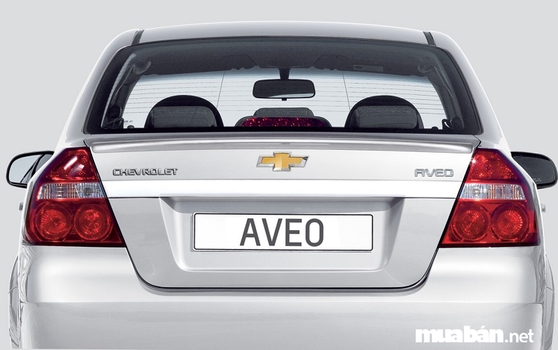 Đuôi xe sedan Aveo 2017