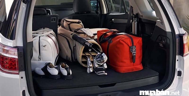 Chevrolet Trailblazer - &Quot;Tân Binh&Quot; 7 Chỗ Mê Hoặc Khách Hàng Việt 5 Thì Khoang Hành Lý Của Chevrolet Trailblazer 2019 Vẫn Có Thể Chứa Vừa Túi Golf Hoặc 3 Vali Cỡ Trung.